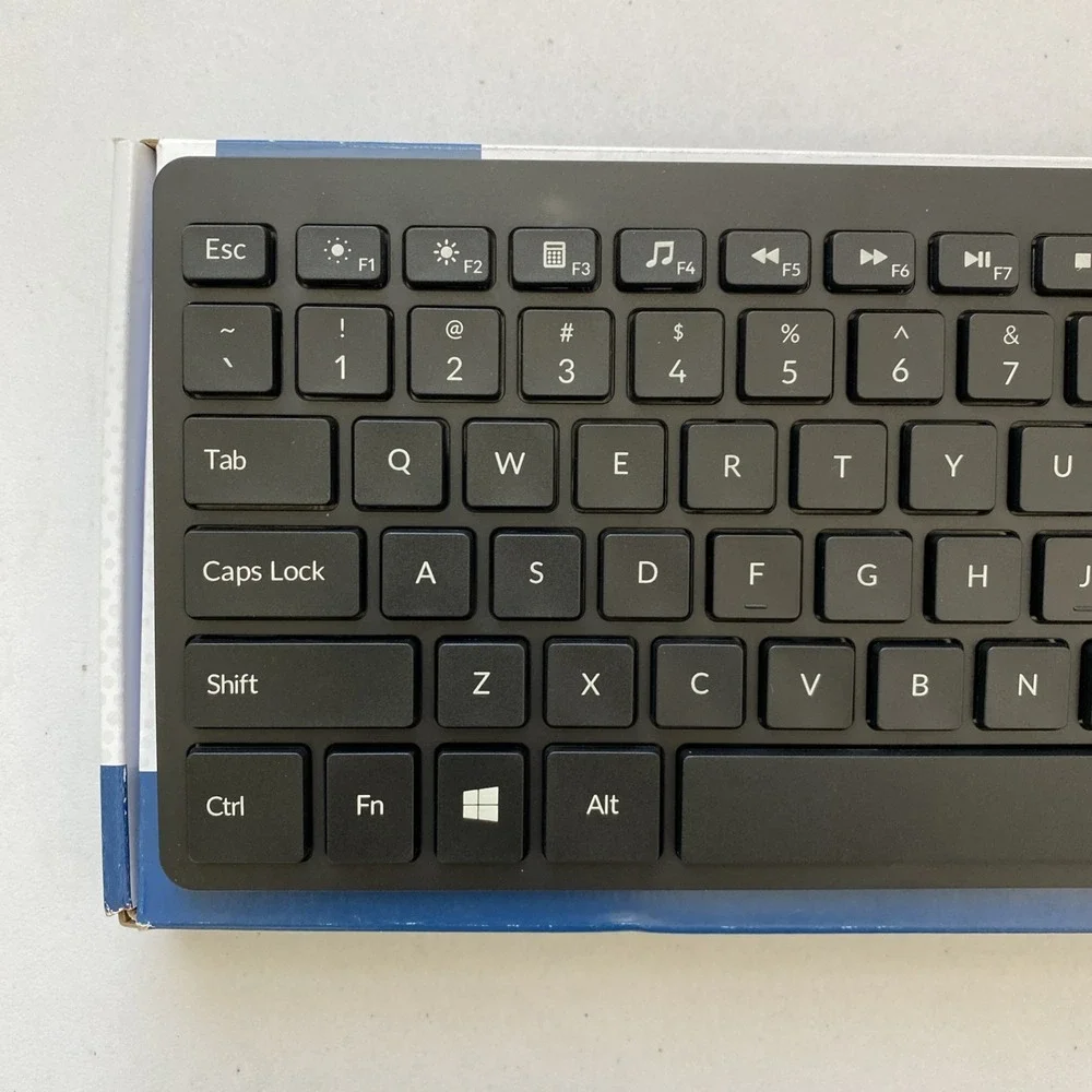 Insignia‎ - Full-size Bluetooth Scissor Switch Keyboard - NS-PK3KCB2- Black